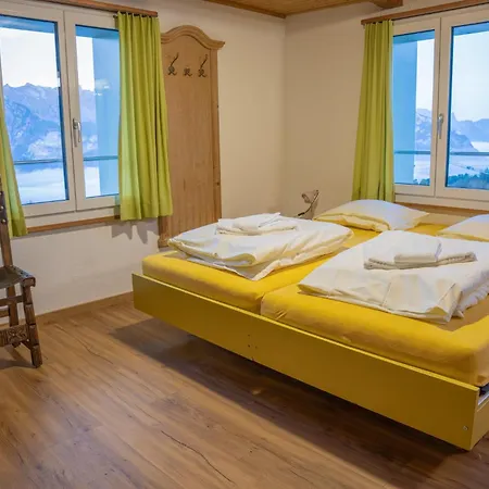 Juhui Bed & Breakfast *