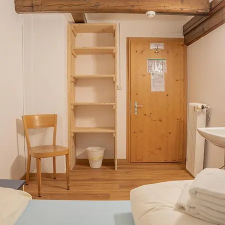 Bed & Breakfast Juhui *