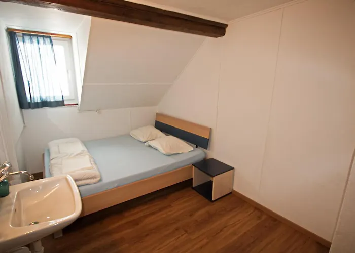 Nocleg ze śniadaniem Juhui