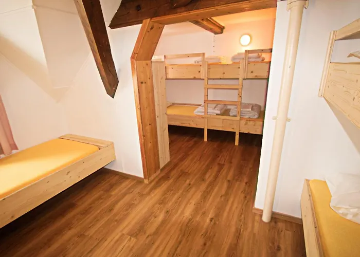 Juhui Bed & Breakfast *